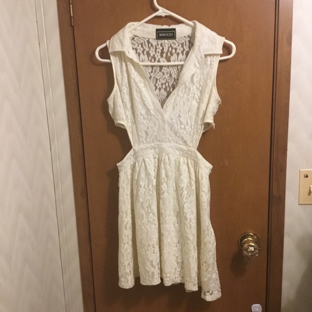 Tilly's White Collar V-neck Cut out Button-Up Skater Lace Dress L